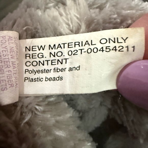 Adorable Ty Plush Elephant Peanut - Picture 2 of 6